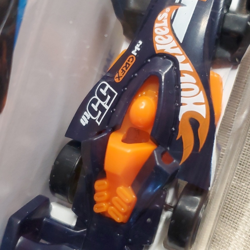 Hot Wheels - Picture 8 of 9